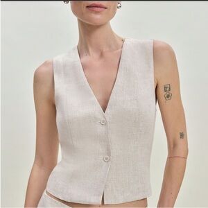 NWT • Reformation Anita Linen Vest